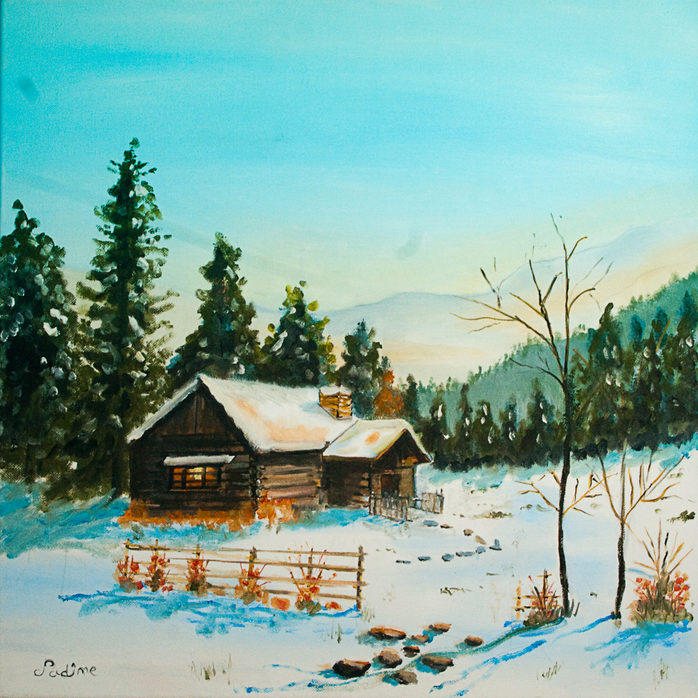 Cette peinture représente un chalet en bois niché au cœur d’un paysage hivernal. La neige recouvre délicatement le toit et le sol, tandis que les conifères environnants ajoutent une touche de verdure à la scène. Une clôture en bois borde l’avant du chalet, laissant entrevoir un chemin de pierres menant à l’entrée. L’arrière-plan dévoile des montagnes embrumées sous un ciel aux teintes douces, évoquant une atmosphère paisible et chaleureuse malgré le froid ambiant.